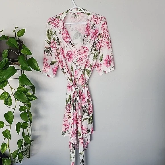 Show me your Mumu floral rose pink robe o/s one size - Picture 2 of 6